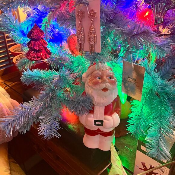 Vintage 70s Laughing Santa Squeeze Toy - 8" MCM Kitschmas Decor - Picture 9 of 10